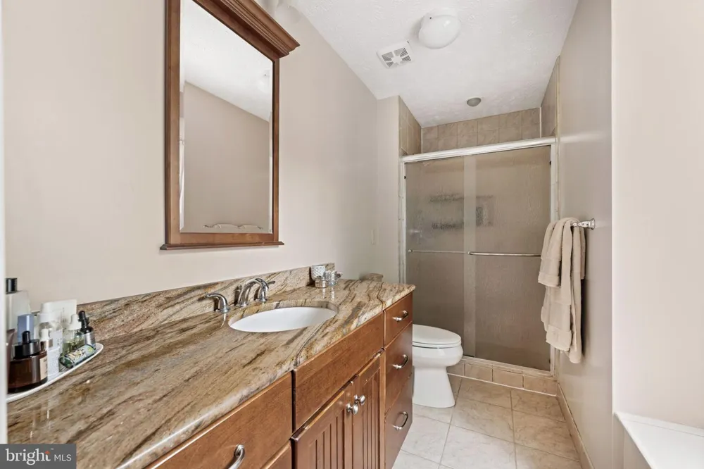4525 EDSALL DRIVE Woodbridge, VA 22193