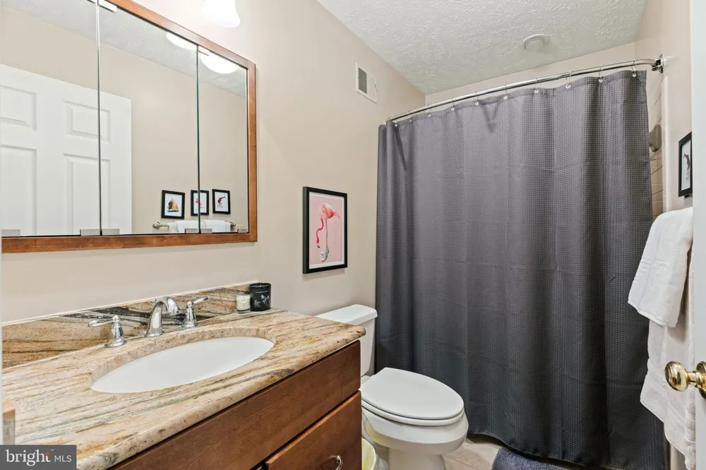 4525 EDSALL DRIVE Woodbridge, VA 22193