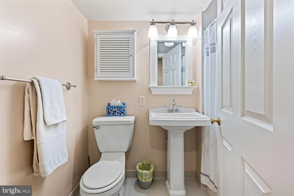 4525 EDSALL DRIVE Woodbridge, VA 22193