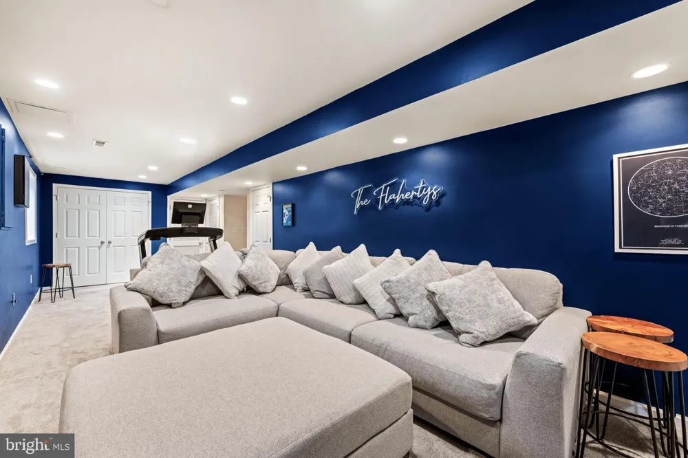 4525 EDSALL DRIVE Woodbridge, VA 22193