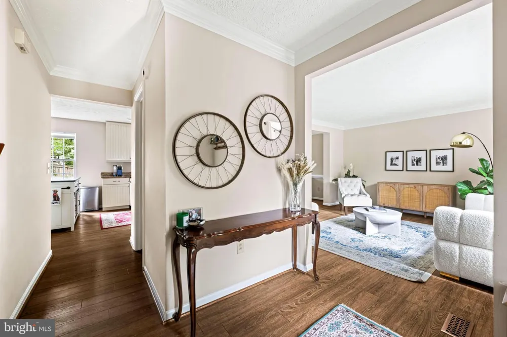 4525 EDSALL DRIVE Woodbridge, VA 22193