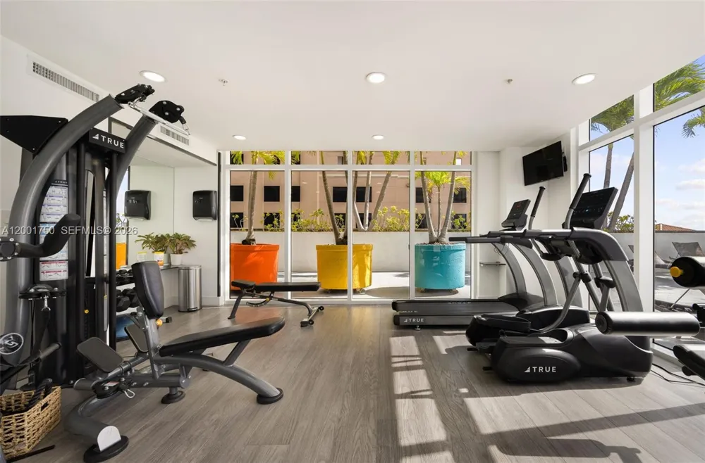 357 Almeria Ave #1507 Coral Gables, FL 33134