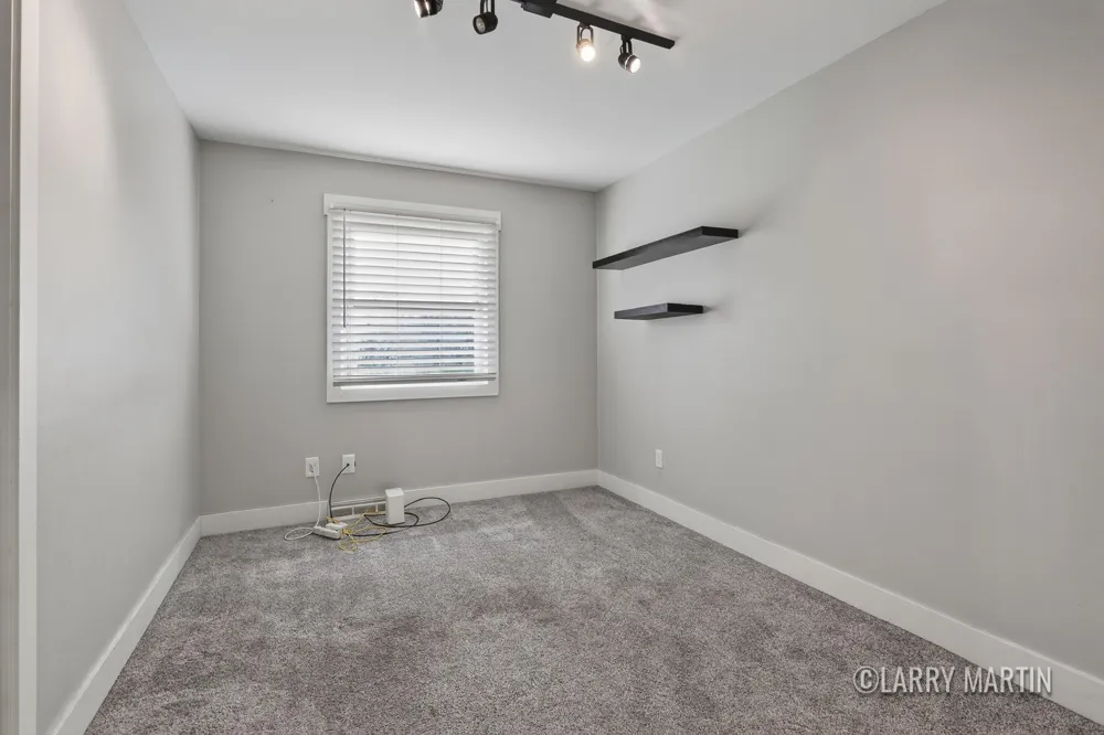 7381 Sunset Avenue Jenison, MI 49428