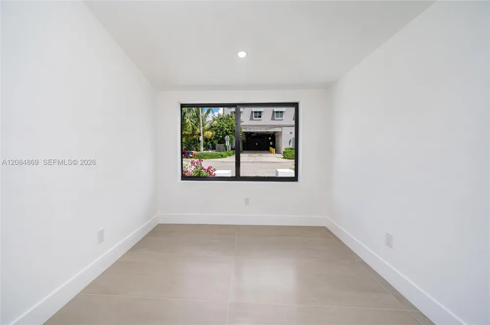2228 SW 2nd St Miami, FL 33135