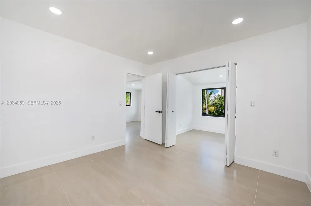 2228 SW 2nd St Miami, FL 33135