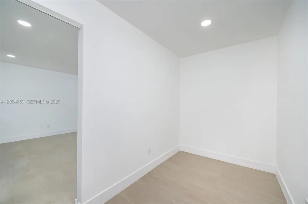 2228 SW 2nd St Miami, FL 33135