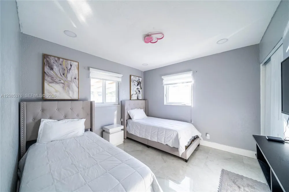 1650 SW 63rd Ter North Lauderdale, FL 33068