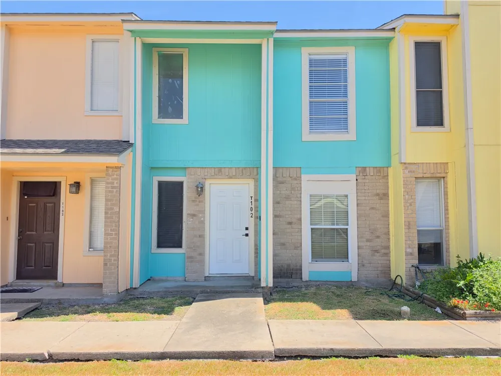 6702 Everhart #T102 Corpus Christi, TX 78413