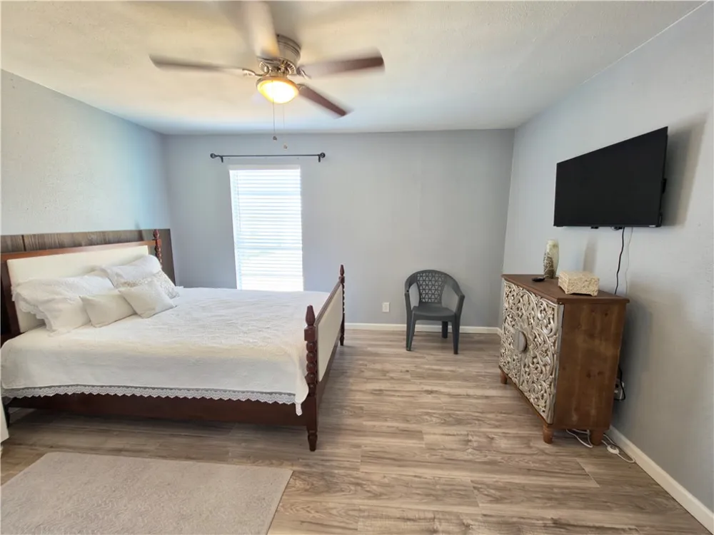 6702 Everhart #T102 Corpus Christi, TX 78413
