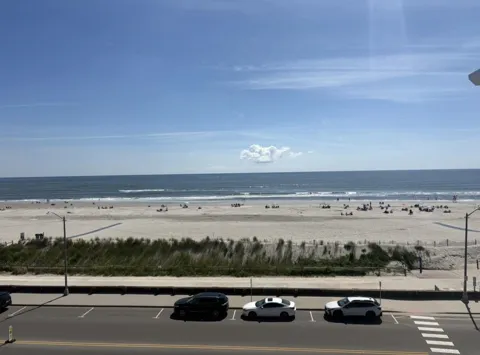 900 Kennedy Boulevard