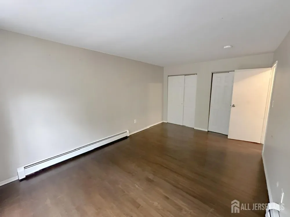 32 Deanna Drive #71 Hillsborough, NJ 08844