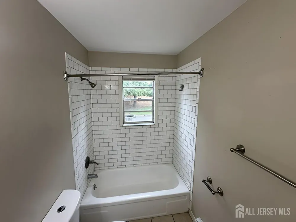 32 Deanna Drive #71 Hillsborough, NJ 08844