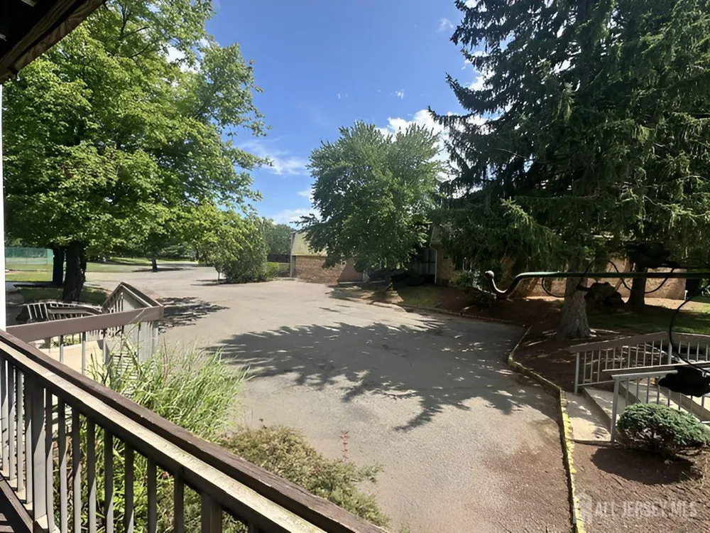 32 Deanna Drive #71 Hillsborough, NJ 08844