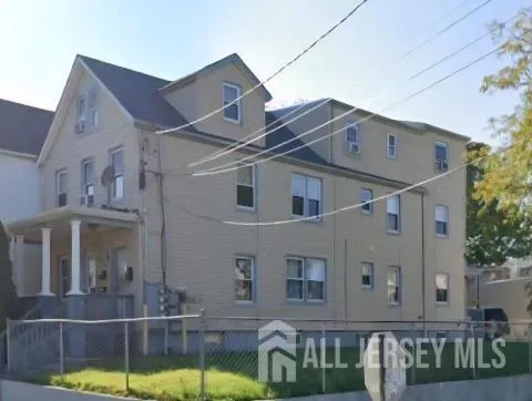 593 Penn Street Perth Amboy, NJ 08861
