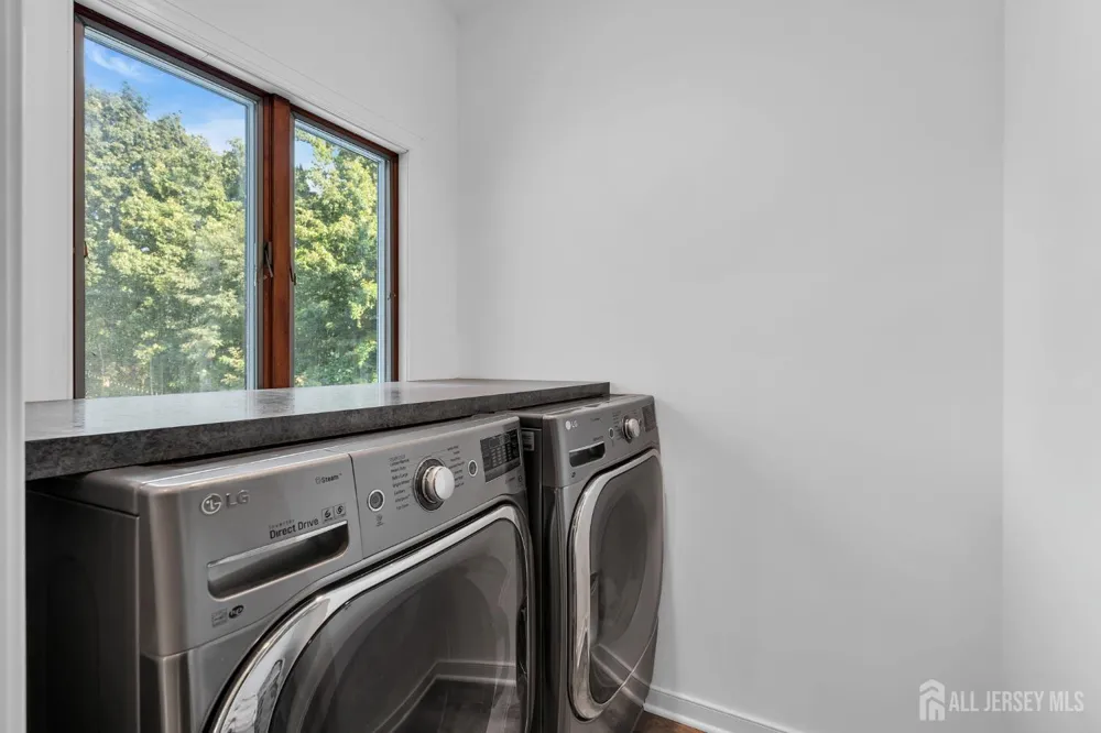 46 Shephard Drive Middletown, NJ 07748