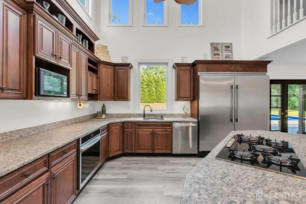 46 Shephard Drive Middletown, NJ 07748