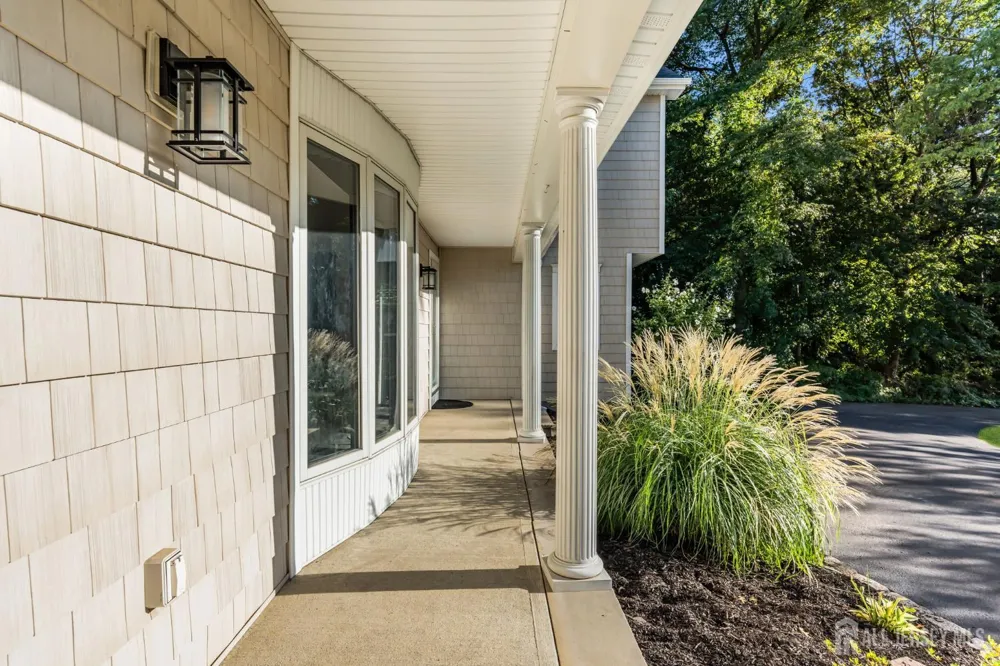 46 Shephard Drive Middletown, NJ 07748