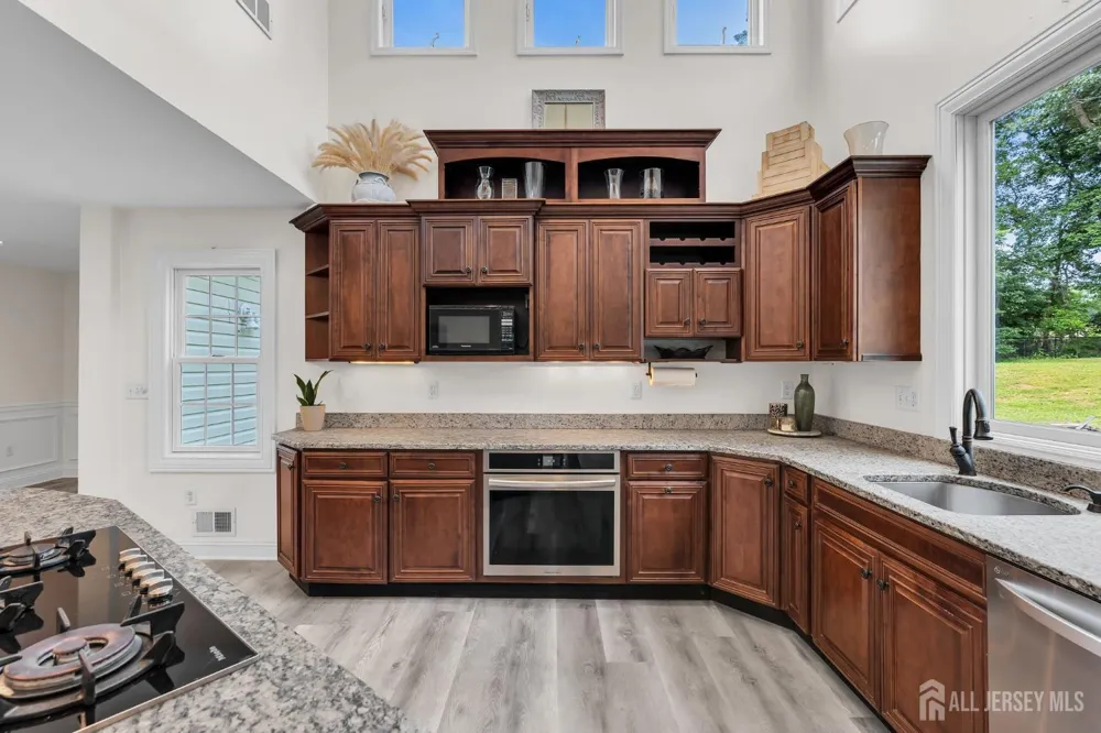 46 Shephard Drive Middletown, NJ 07748