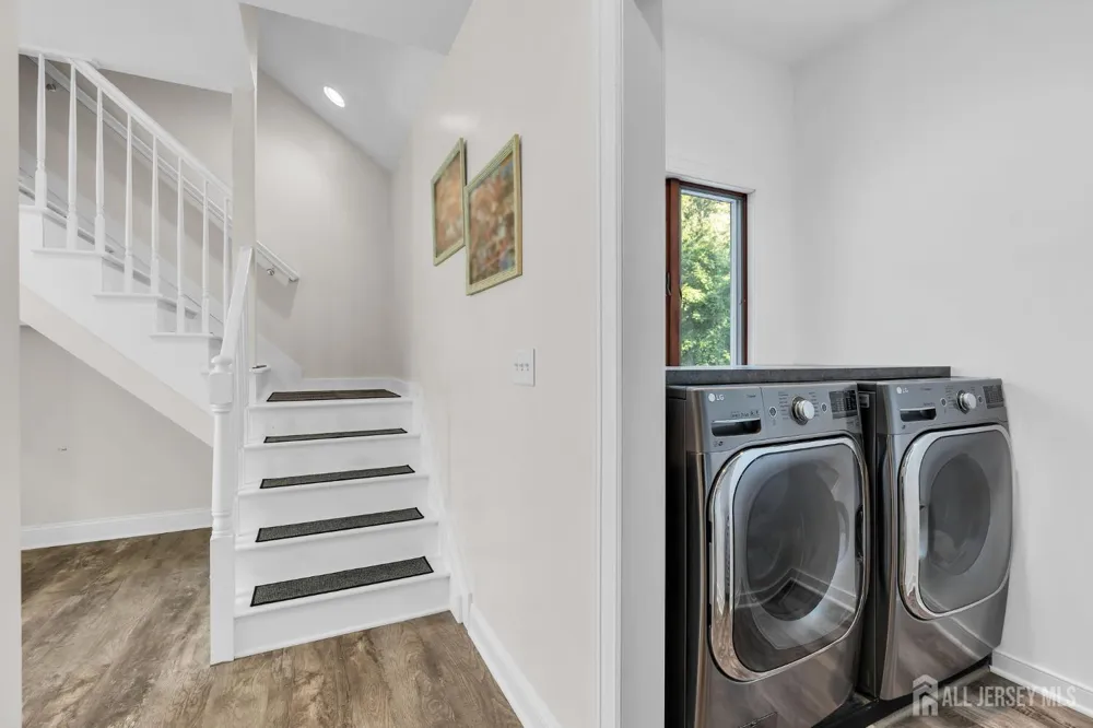46 Shephard Drive Middletown, NJ 07748