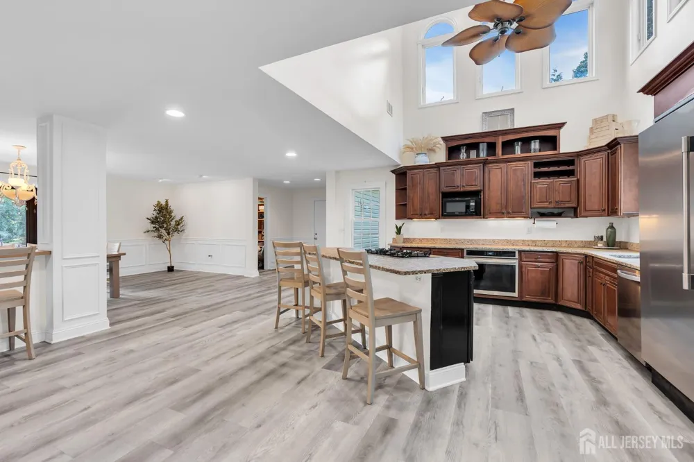 46 Shephard Drive Middletown, NJ 07748
