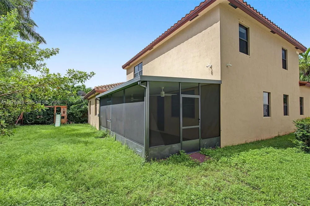 633 SE 35th Ter Homestead, FL 33033