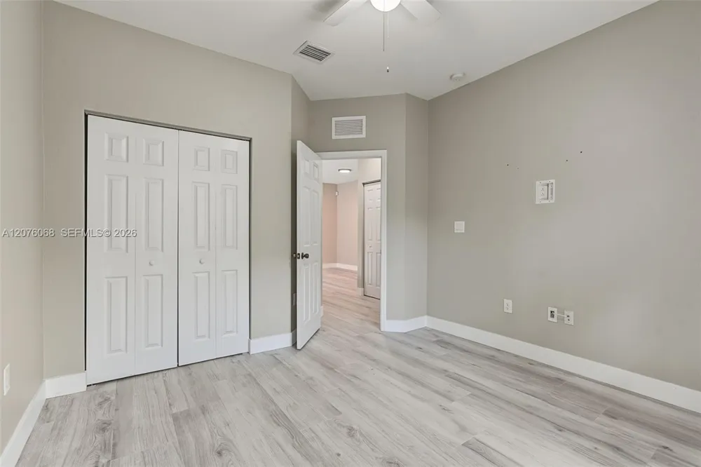 633 SE 35th Ter Homestead, FL 33033