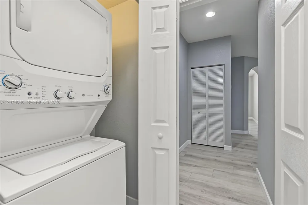 633 SE 35th Ter Homestead, FL 33033