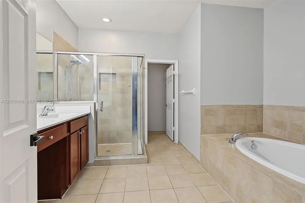 633 SE 35th Ter Homestead, FL 33033