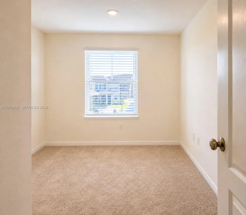 1081 Blue Jay Dr #1081 Davenport, FL 33837