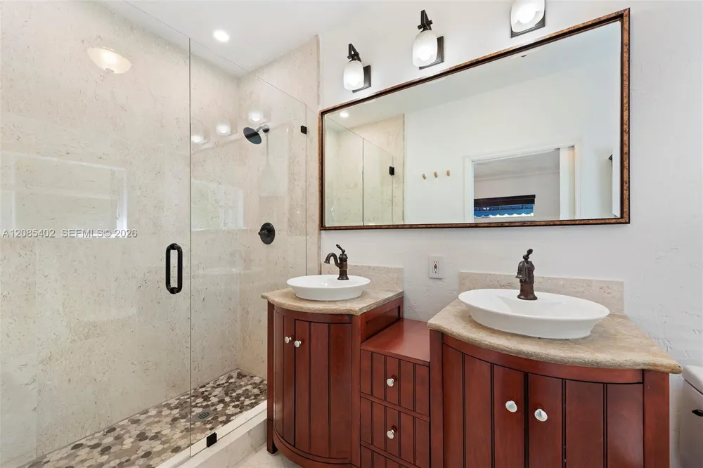 921 Alava Ave Coral Gables, FL 33146