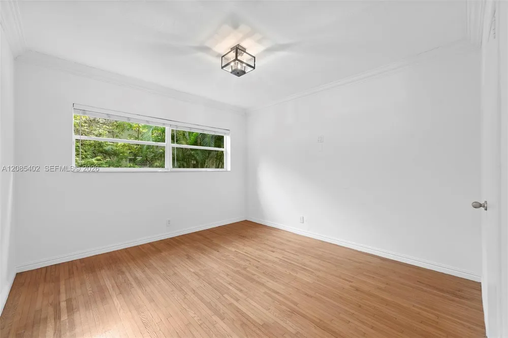 921 Alava Ave Coral Gables, FL 33146