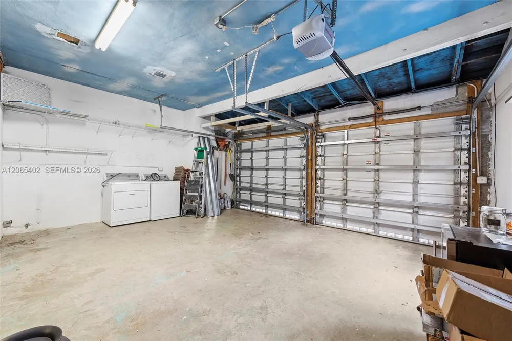 921 Alava Ave Coral Gables, FL 33146