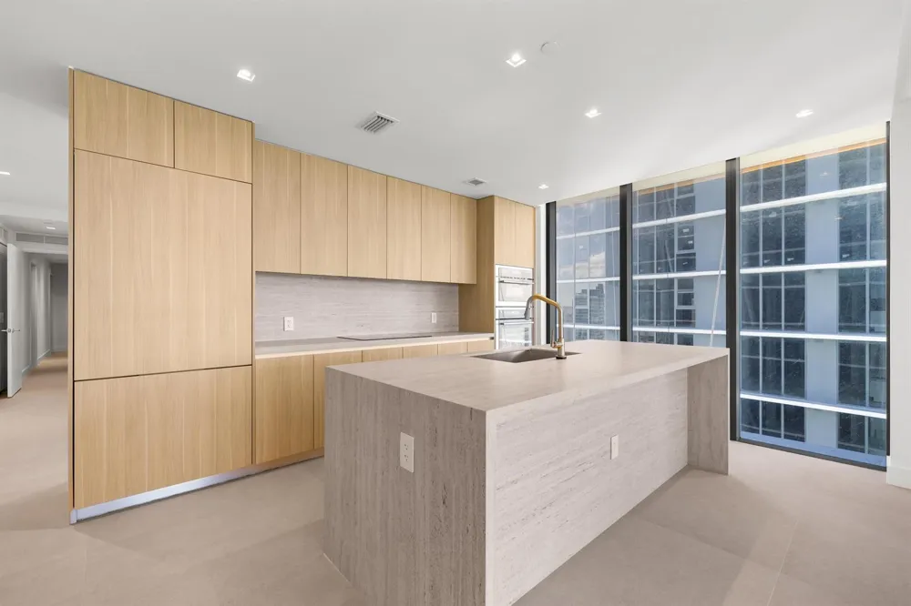 700 NE 24TH STREET #4601 Miami, FL 33137