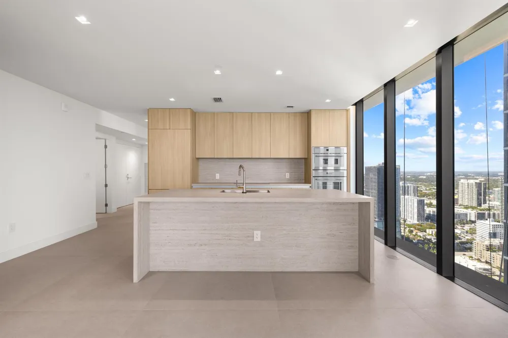 700 NE 24TH STREET #4601 Miami, FL 33137
