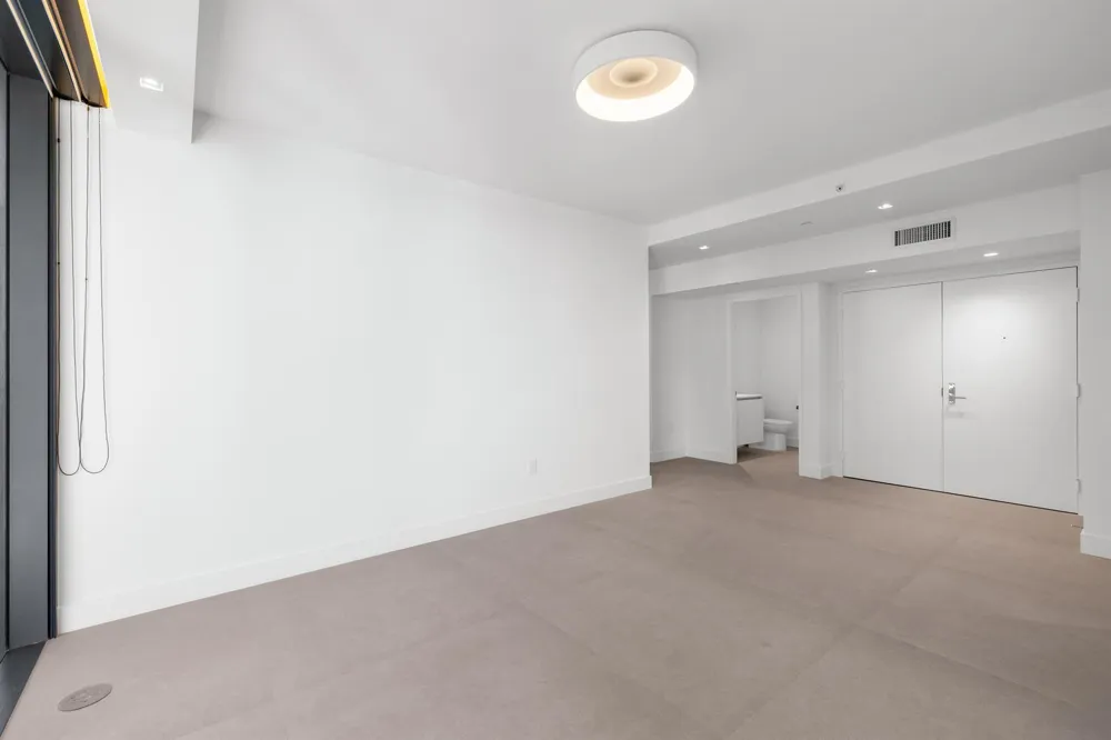 700 NE 24TH STREET #4601 Miami, FL 33137
