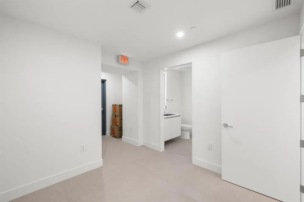 700 NE 24TH STREET #4601 Miami, FL 33137