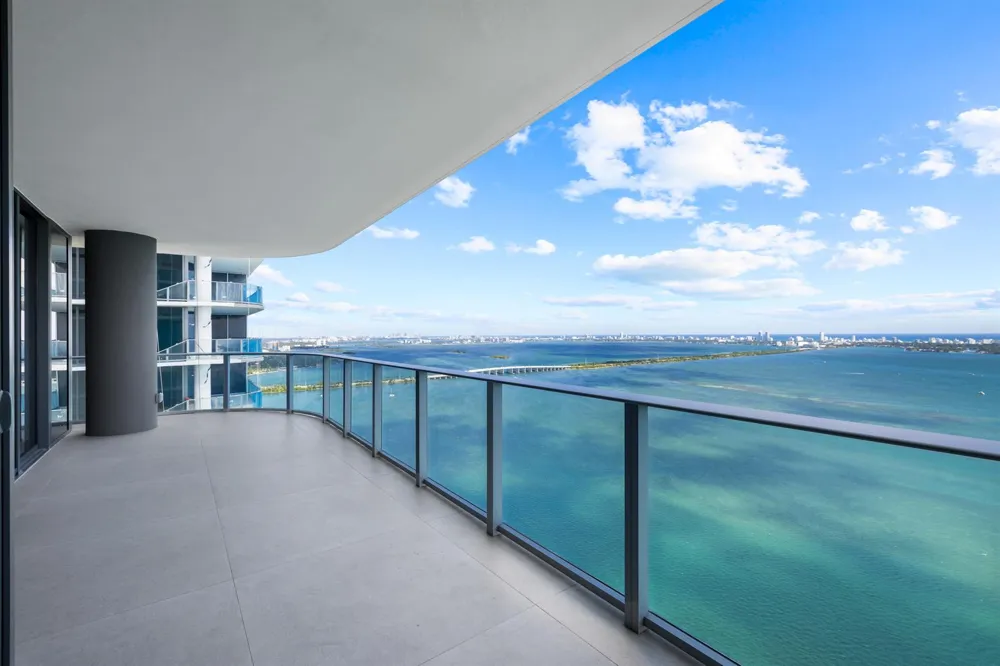 700 NE 24TH STREET #4601 Miami, FL 33137