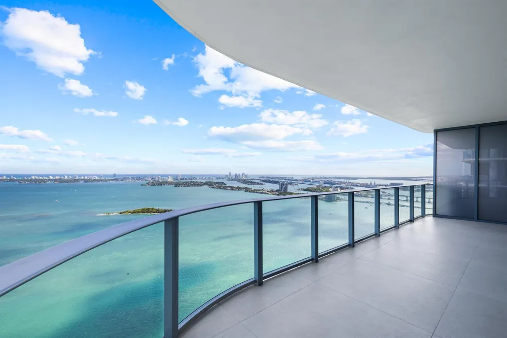 700 NE 24TH STREET #4601 Miami, FL 33137