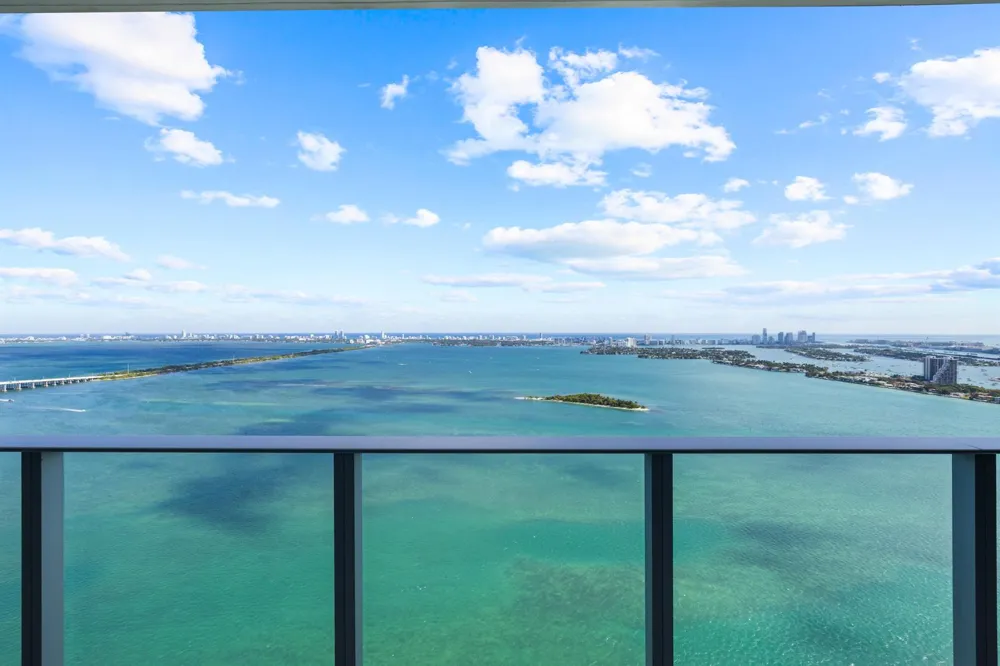 700 NE 24TH STREET #4601 Miami, FL 33137