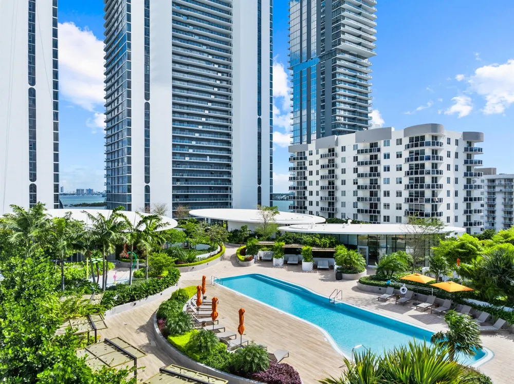 700 NE 24TH STREET #4601 Miami, FL 33137
