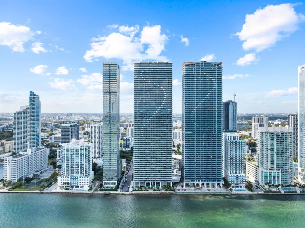 700 NE 24TH STREET #4601 Miami, FL 33137