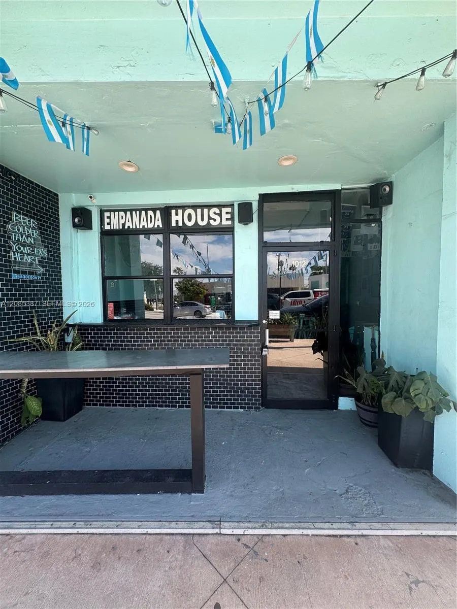 1012 71st St #R-106 Miami Beach, FL 33141
