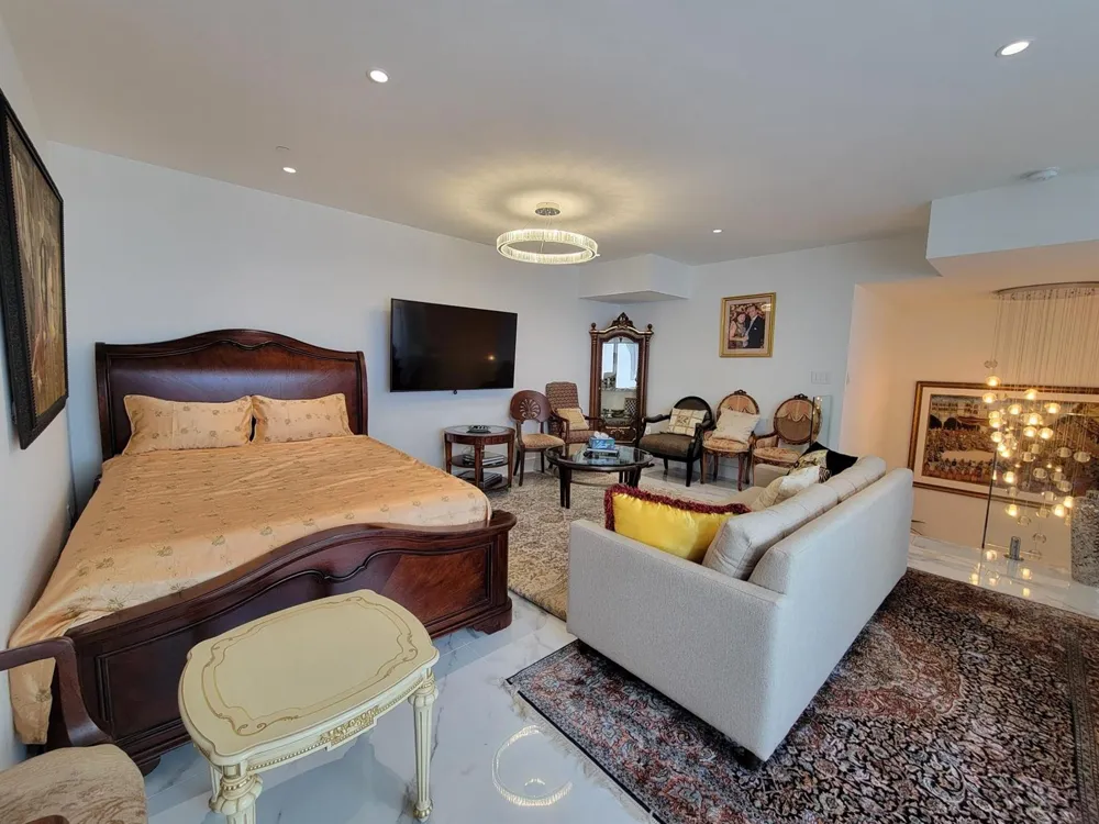 1830 S OCEAN DRIVE #5111 Hallandale Beach, FL 33009