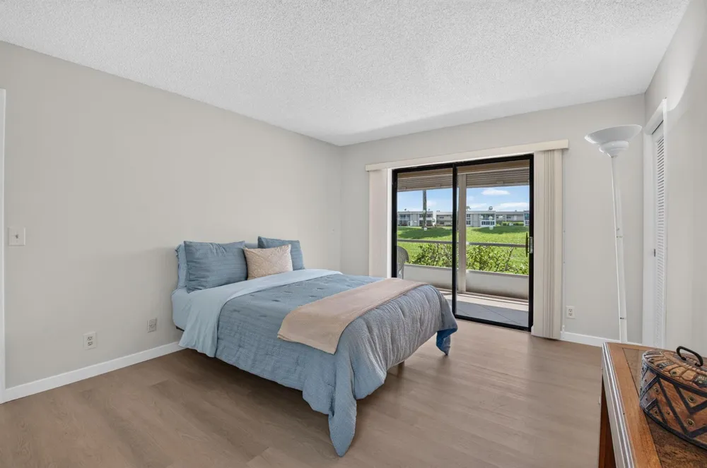 544 Piedmont L Delray Beach, FL 33484