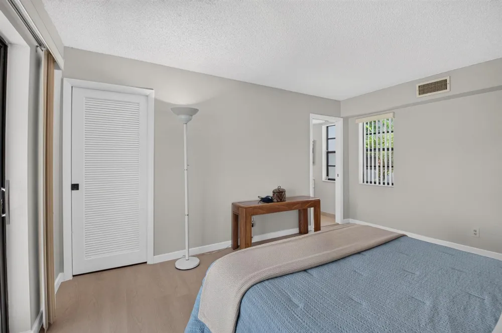 544 Piedmont L Delray Beach, FL 33484