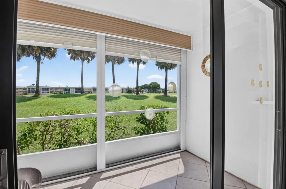544 Piedmont L Delray Beach, FL 33484