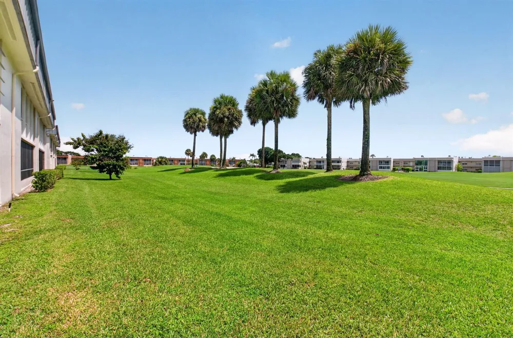 544 Piedmont L Delray Beach, FL 33484
