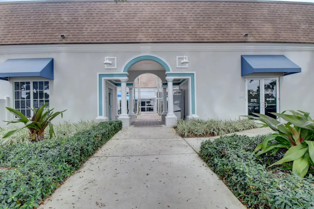 544 Piedmont L Delray Beach, FL 33484