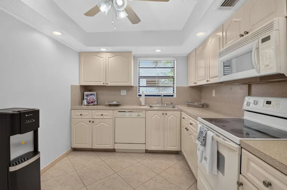 544 Piedmont L Delray Beach, FL 33484
