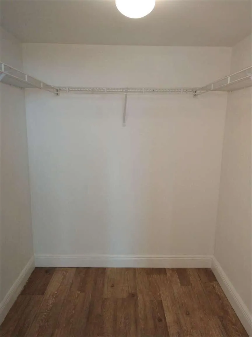 3000 CORAL WAY #707 Miami, FL 33145